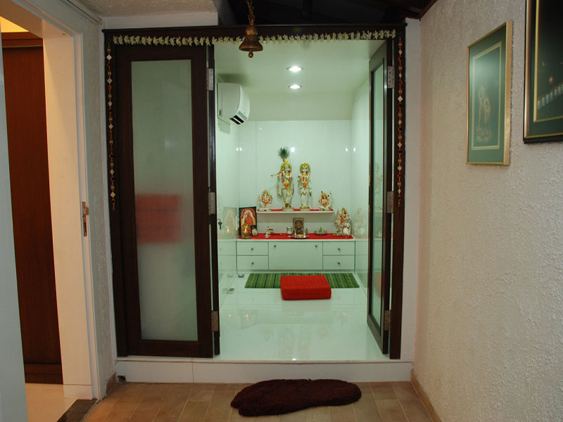 10 Best Pooja Shelf Designs With Pictures In 2023