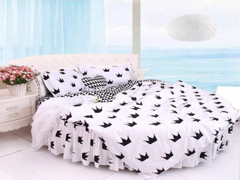 10 Simple & Modern California King Bed Designs With Photos 10 Simple & Modern California King Bed Designs With Photos