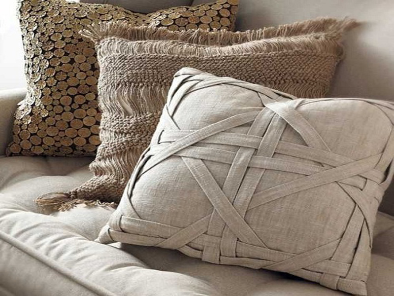 9 Modern Designer Pillow Designs With Pictures In India 9 Modern Designer Pillow Designs With Pictures In India
