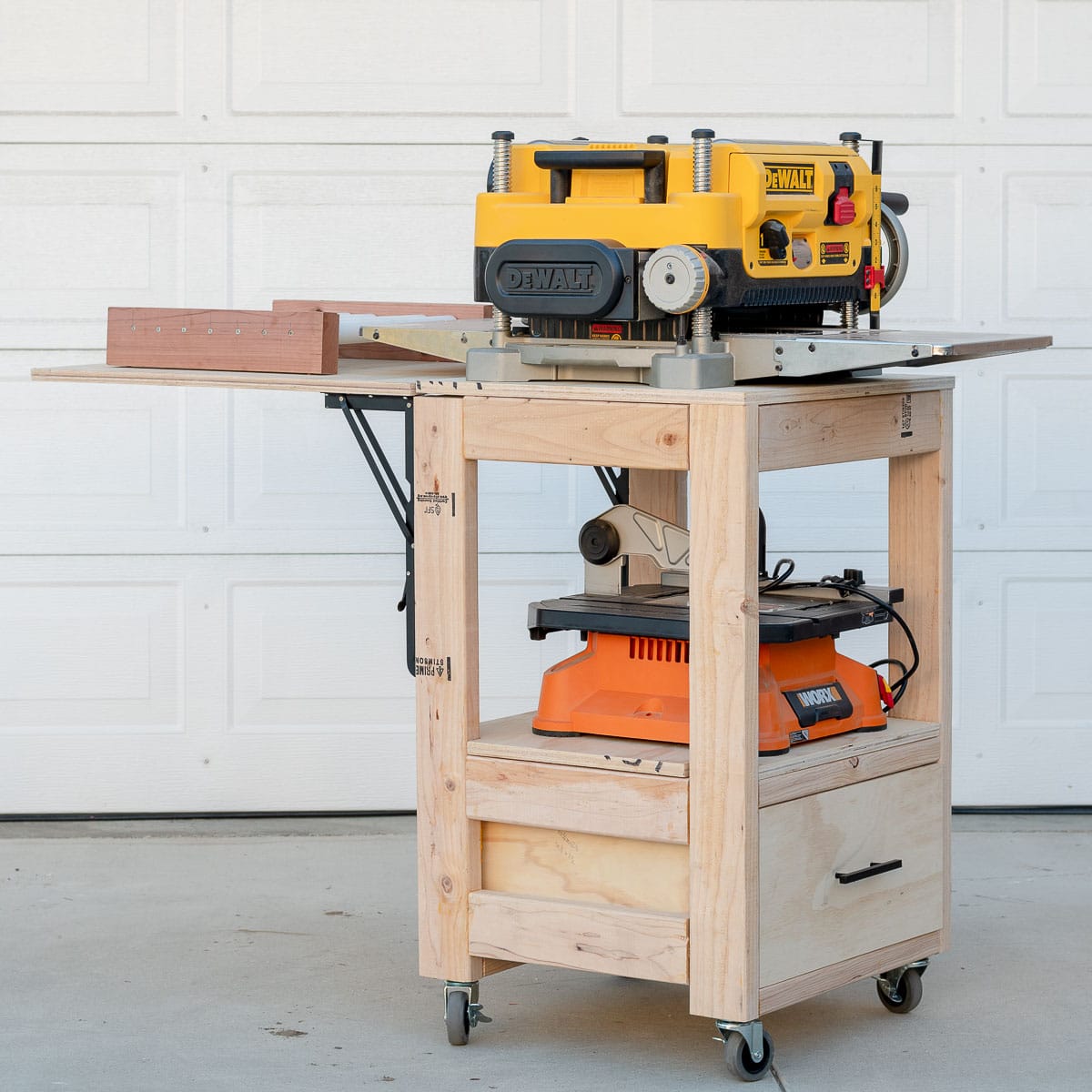 DIY Planer Stand With Storage and Folding Outfeed Table