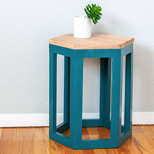 DIY Hexagon End Table Using One Board DIY Hexagon End Table Using One Board