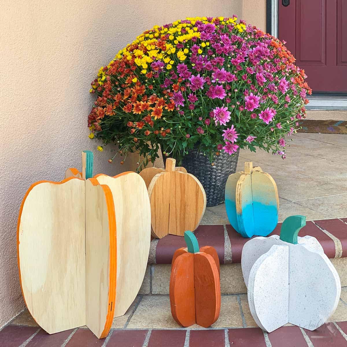 How to Make Easy 3-D DIY Plywood Pumpkins How to Make Easy 3-D DIY Plywood Pumpkins