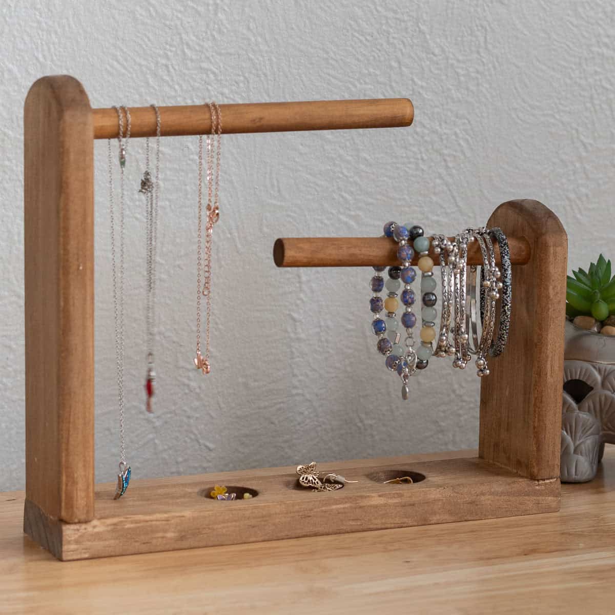 How to Build a Tabletop DIY Wood Jewelry Holder