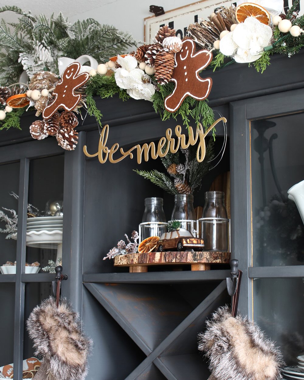 30 Gingerbread Christmas Decor Ideas That Turn Simple Spaces Into Sugary Wonderlands 30 Gingerbread Christmas Decor Ideas That Turn Simple Spaces Into Sugary Wonderlands