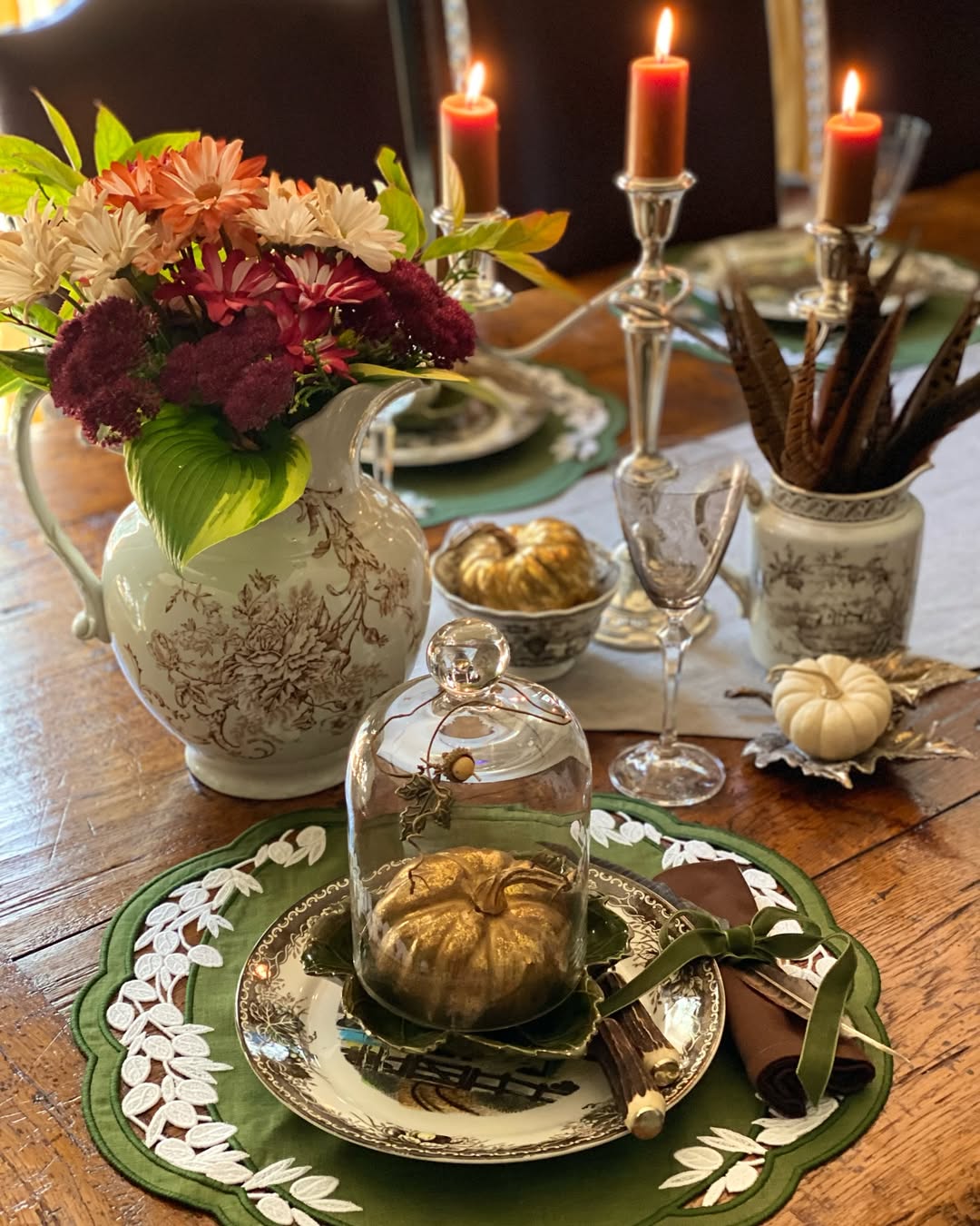 26 Elegant Thanksgiving Decor Ideas That Are Classy Enough to Leave Up Until December