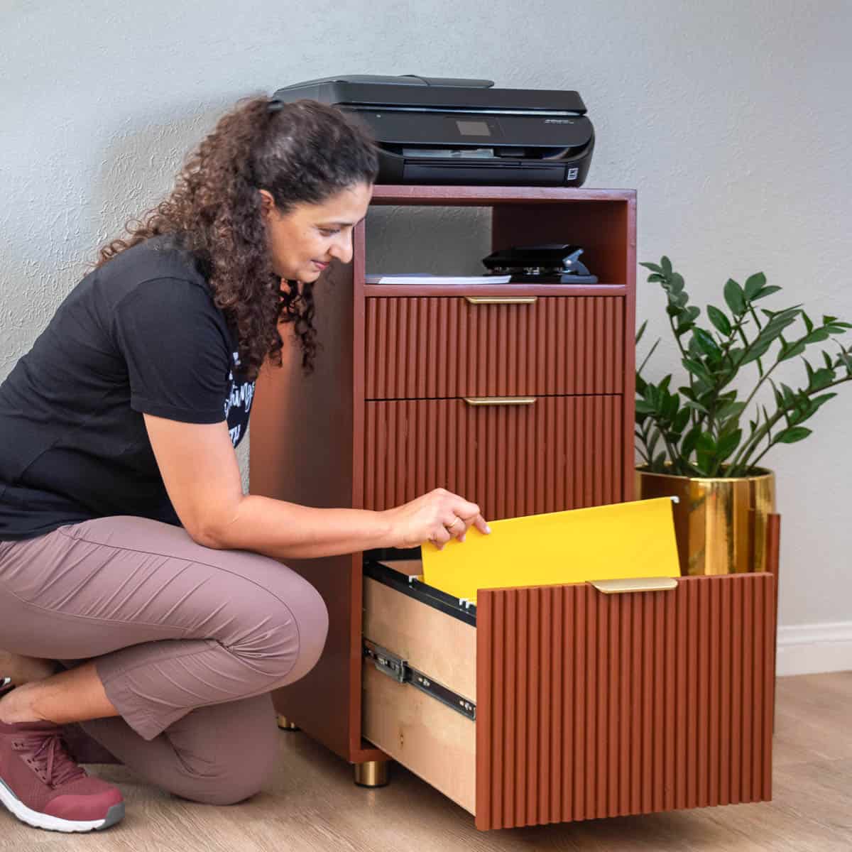 Easy DIY File Cabinet and Printer Stand Easy DIY File Cabinet and Printer Stand