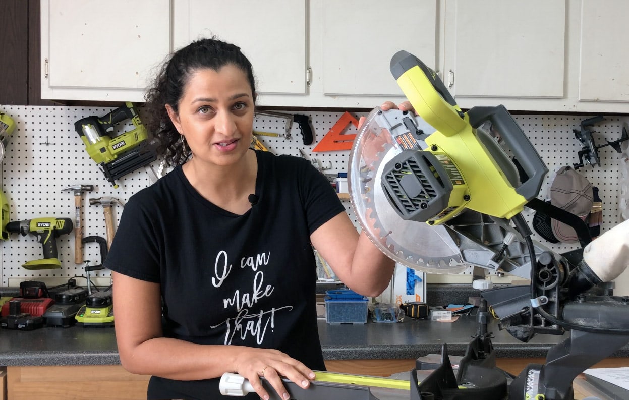 How To Use A Miter Saw