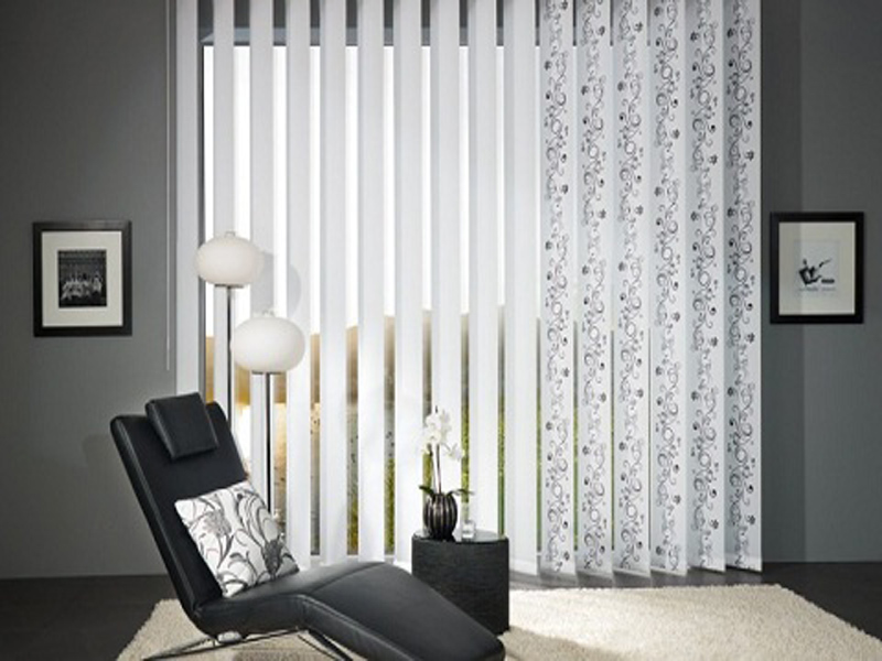 15 Different Types of Blind Curtains to Block out Light