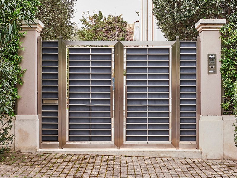 15+ Creative Steel Gate Designs for Security and Style 2024