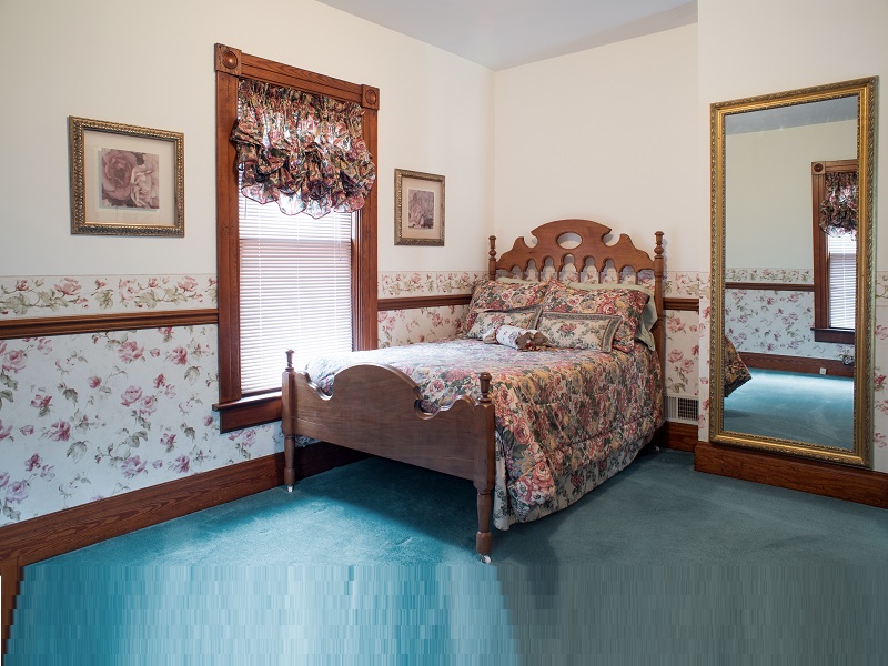 10 Simple & Best Antique Bed Designs Trending In India 10 Simple & Best Antique Bed Designs Trending In India