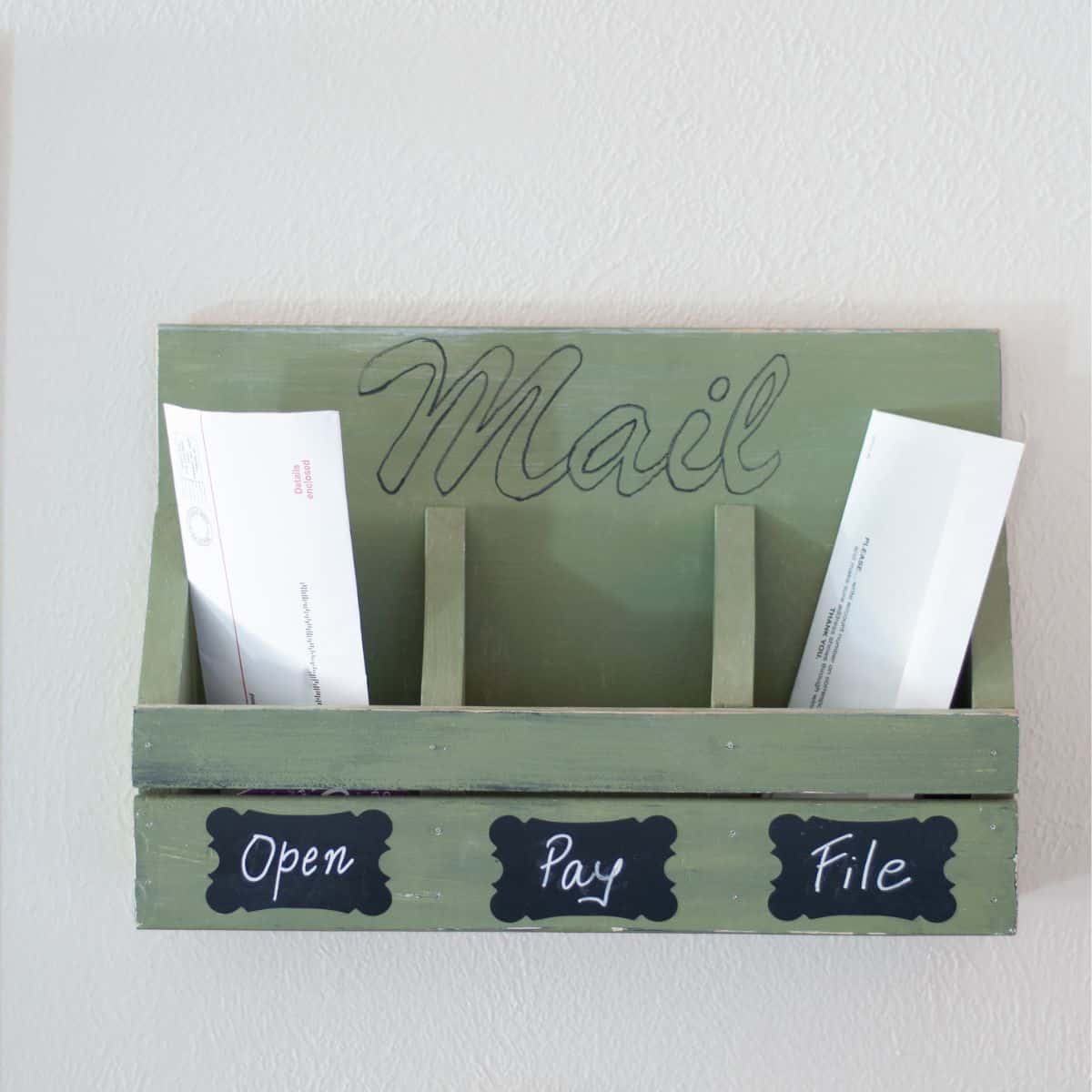 How to Build a DIY Mail Organizer (No Power Tools Required!)