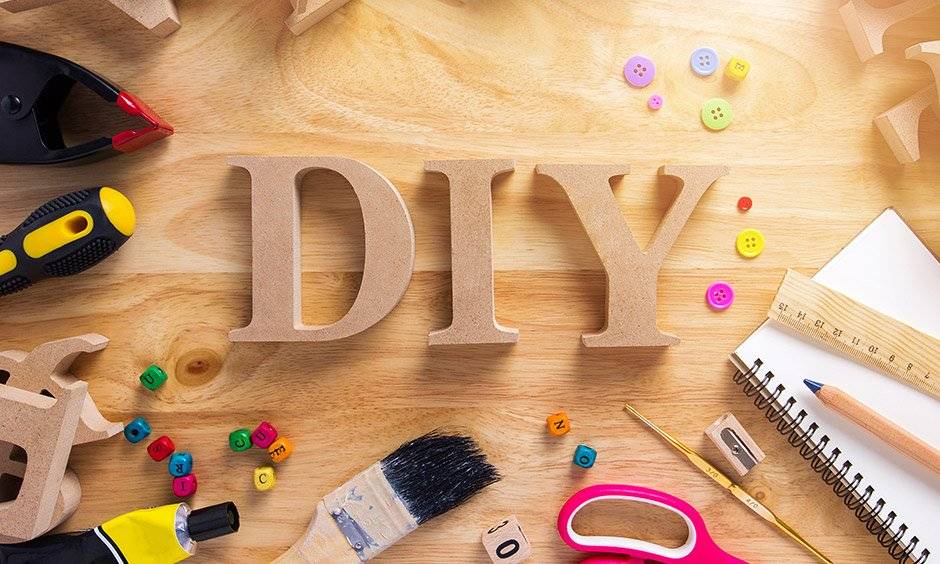 Spruce Up Those Empty Walls With Easy DIY Art Ideas For Your Home