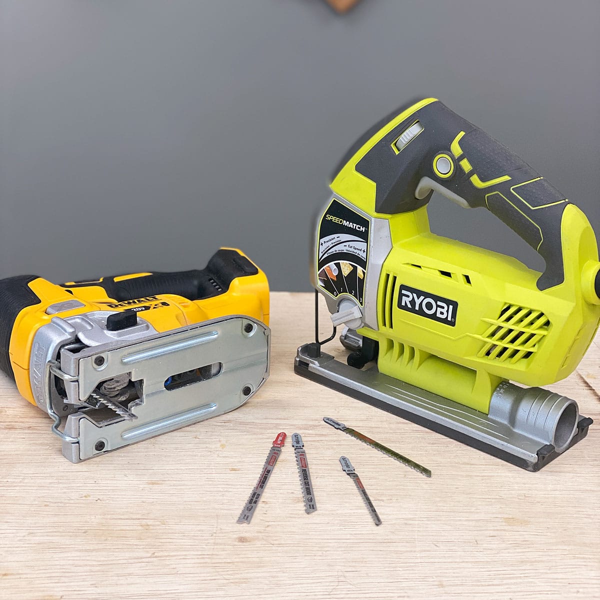 How to Use a Jigsaw How to Use a Jigsaw