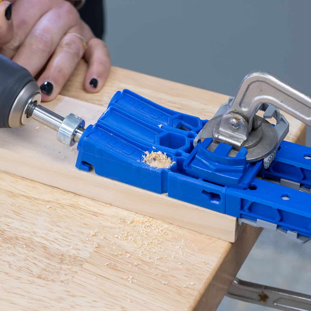 How to Use Kreg 320: Detailed Step-By-Step Guide