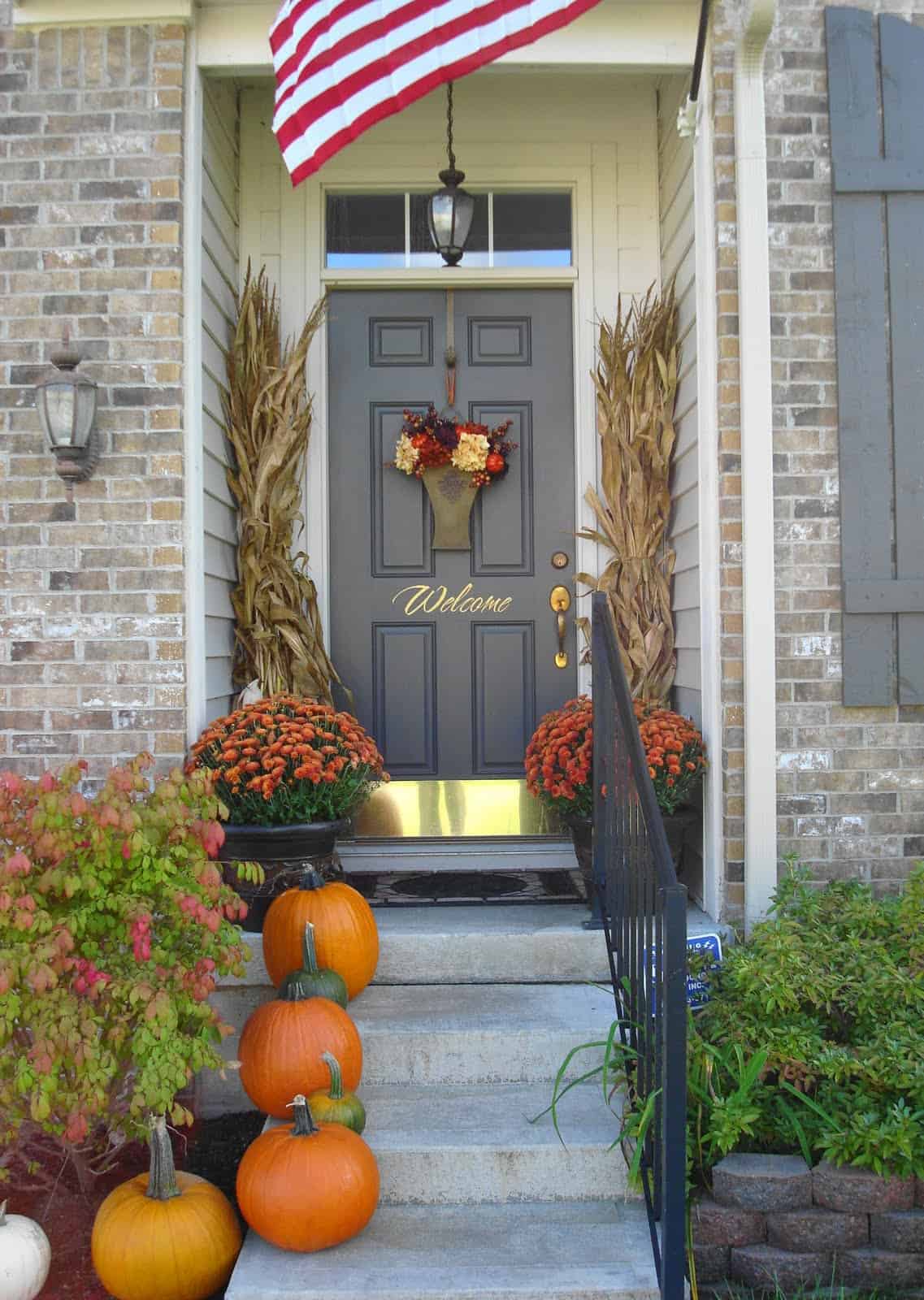 10 Fall Door DรฉCor Options That Arenโt Wreaths 10 Fall Door DรฉCor Options That Arenโt Wreaths